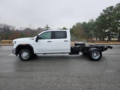 New 2026 GMC Sierra 3500 Crew Cab 60 CA Cab Chassis for sale #TF189717 - photo 2