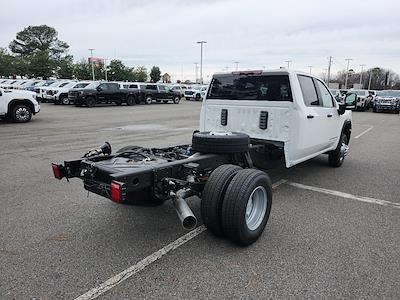 New 2026 GMC Sierra 3500 Crew Cab 60 CA Cab Chassis for sale #TF203295 - photo 2