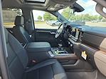 New 2026 GMC Sierra 1500 SLT Crew Cab 4WD Pickup for sale #TG140028 - photo 7