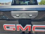 New 2026 GMC Sierra 1500 SLT Crew Cab 4WD Pickup for sale #TG142776 - photo 9
