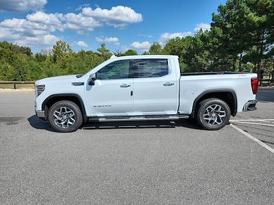 New 2026 GMC Sierra 1500 SLT Crew Cab 4WD Pickup for sale #TG153162 - photo 2