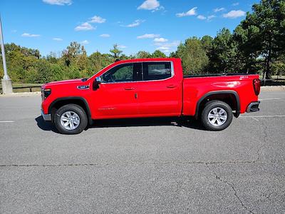 New 2026 GMC Sierra 1500 SLE Crew Cab 4WD Pickup for sale #TG172853 - photo 2