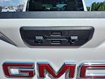 New 2026 GMC Sierra 1500 SLT Crew Cab 4WD Pickup for sale #TZ125417 - photo 9