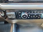 New 2026 GMC Sierra 1500 SLT Crew Cab 4WD Pickup for sale #TZ190075 - photo 18