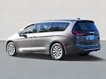 2023 Chrysler Pacifica FWD Minivan for sale #Q12306 - photo 2