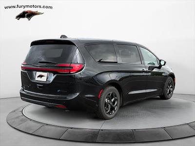 2022 Chrysler Pacifica FWD Minivan for sale #Z40106 - photo 2
