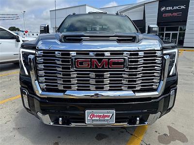 New 2025 GMC Sierra 2500 Denali Crew Cab 4WD Pickup for sale #25G5557 - photo 2