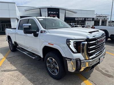 New 2025 GMC Sierra 2500 SLT Crew Cab 4WD Pickup for sale #25G5768 - photo 1