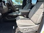 New 2025 GMC Sierra 2500 SLT Crew Cab 4WD Pickup for sale #25G5768 - photo 9