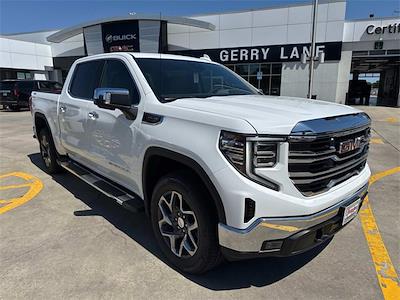 New 2025 GMC Sierra 1500 SLT Crew Cab 4WD Pickup for sale #25G5848 - photo 1