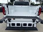 New 2025 GMC Sierra 1500 SLT Crew Cab 4WD Pickup for sale #25G5849 - photo 5