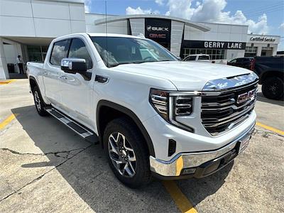 New 2025 GMC Sierra 1500 SLT Crew Cab 4WD Pickup for sale #25G5865 - photo 1