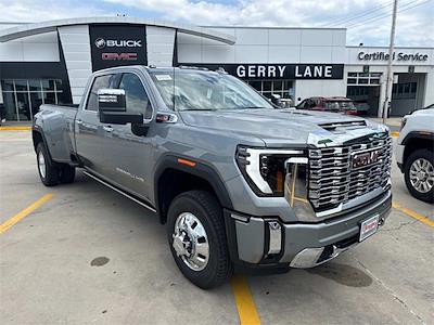 New 2025 GMC Sierra 3500 Denali Crew Cab 4WD Pickup for sale #25G5870 - photo 1