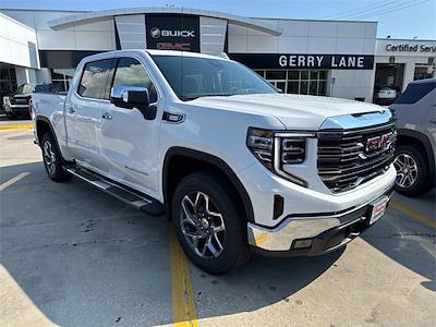 New 2025 GMC Sierra 1500 SLT Crew Cab Pickup for sale #25G5953 - photo 1