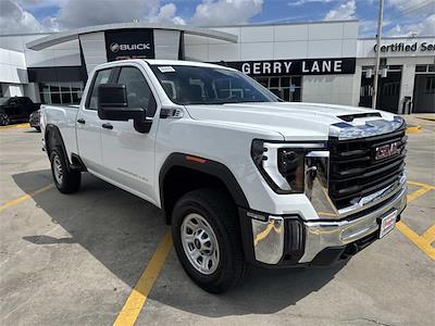 New 2025 GMC Sierra 2500 Pro Double Cab 4WD Pickup for sale #25G6171 - photo 1