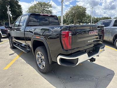 New 2025 GMC Sierra 2500 SLT Crew Cab 4WD Pickup for sale #25G6177 - photo 2