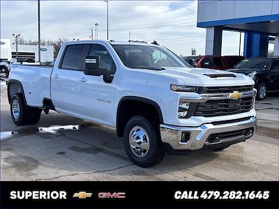 New 2025 Chevrolet Silverado 3500 LT DRW Crew Cab 4WD Pickup for sale #V192295 - photo 1