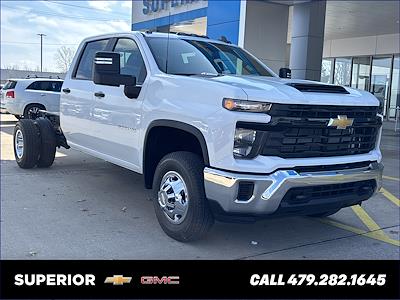 New 2026 Chevrolet Silverado 3500 Crew Cab Cab Chassis for sale #V218807 - photo 1