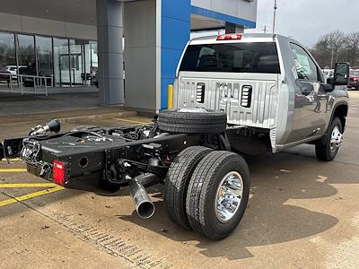 New 2026 Chevrolet Silverado 3500 Regular Cab 60 CA Cab Chassis for sale #V219114 - photo 2