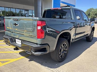 New 2025 Chevrolet Silverado 1500 Custom Crew Cab 4WD Pickup for sale #V353583 - photo 2