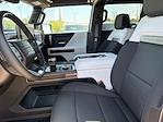 New 2025 GMC Hummer EV Pickup 3X Crew Cab 4WD Pickup for sale #V118967 - photo 13