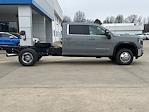 New 2025 GMC Sierra 3500 SLE Crew Cab 4WD Cab Chassis for sale #V198186 - photo 3