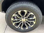 New 2025 GMC Canyon Denali Crew Cab 4WD Pickup for sale #V199131 - photo 11