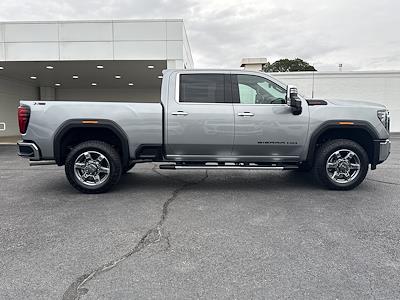 New 2026 GMC Sierra 2500 SLT Crew Cab for sale #V199221 - photo 2