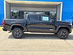 New 2025 GMC Canyon Elevation Crew Cab 4WD Pickup for sale #V206020 - photo 3