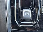 New 2025 GMC Canyon Elevation Crew Cab 4WD Pickup for sale #V206020 - photo 39