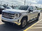 New 2025 GMC Sierra 1500 SLT Crew Cab 4WD Pickup for sale #V284575 - photo 9