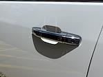 New 2025 GMC Sierra 2500 SLT Crew Cab 4WD Pickup for sale #V294471 - photo 17