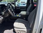 New 2025 GMC Sierra 2500 SLT Crew Cab 4WD Pickup for sale #V294471 - photo 18