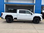 New 2025 GMC Sierra 2500 Denali Crew Cab 4WD Pickup for sale #V295374 - photo 3