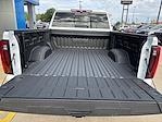 New 2025 GMC Sierra 2500 SLT Crew Cab 4WD Pickup for sale #V308974 - photo 6