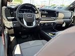 New 2025 GMC Sierra 2500 SLT Crew Cab 4WD Pickup for sale #V313042 - photo 18