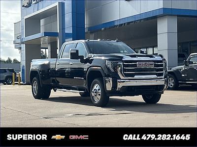 New 2025 GMC Sierra 3500 SLT Crew Cab 4WD Pickup for sale #V323271 - photo 1