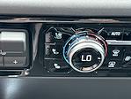 New 2025 GMC Sierra 1500 SLT Crew Cab 4WD Pickup for sale #V329692 - photo 22