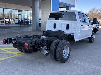 New 2025 GMC Sierra 3500 Pro Crew Cab 4WD Cab Chassis for sale #VV197851 - photo 2