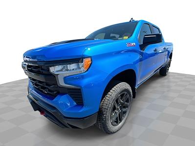 New 2025 Chevrolet Silverado 1500 LT Crew Cab 4WD Pickup for sale #N251327 - photo 1