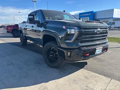 New 2026 Chevrolet Silverado 3500 LT Crew Cab for sale #N260314 - photo 1