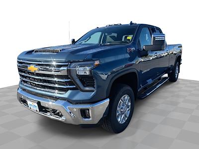 New 2026 Chevrolet Silverado 3500 LTZ Crew Cab 4WD Pickup for sale #N260398 - photo 1