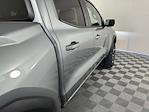 New 2025 GMC Canyon AT4 Crew Cab 4WD Pickup for sale #625397 - photo 9