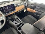 New 2025 GMC Canyon AT4 Crew Cab 4WD Pickup for sale #625397 - photo 36