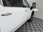New 2025 GMC Sierra 2500 SLT Crew Cab 4WD Pickup for sale #625428 - photo 9