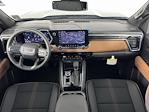 New 2025 GMC Canyon AT4 Crew Cab 4WD Pickup for sale #625466 - photo 32