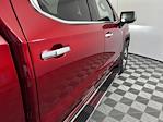 New 2025 GMC Sierra 1500 SLT Crew Cab 4WD Pickup for sale #625493 - photo 9