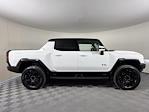 New 2025 GMC Hummer EV Pickup 2X Crew Cab 4WD Pickup for sale #625510 - photo 8