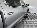 New 2025 GMC Sierra 1500 SLE Crew Cab 4WD Pickup for sale #625513 - photo 9