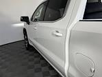 New 2025 GMC Sierra 1500 SLE Crew Cab 4WD Pickup for sale #625518 - photo 10